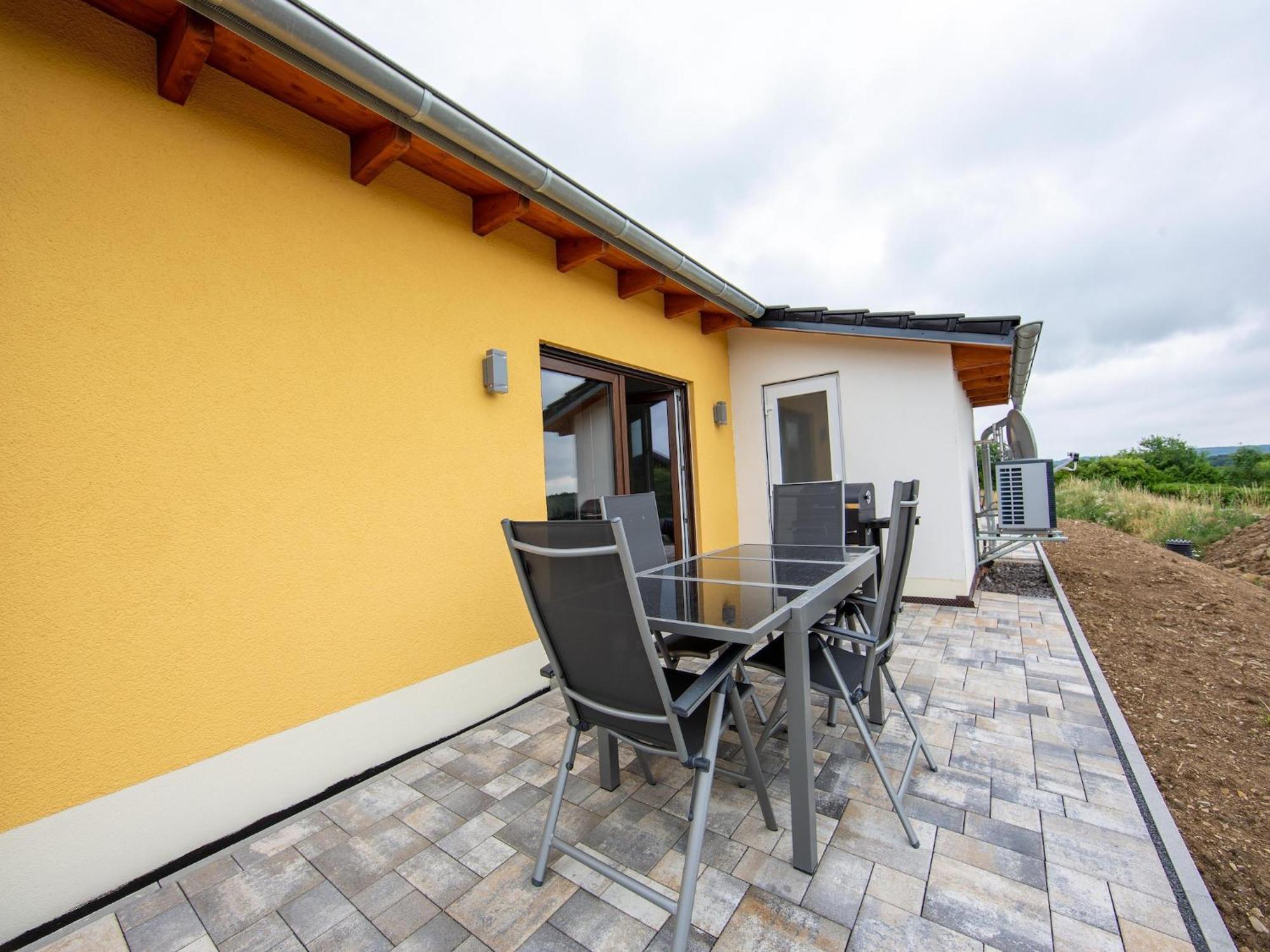 Tranquil Holiday Home In Filz In The Eifel With Garden Exteriör bild